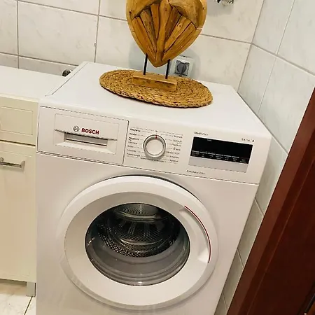 Apartament Mr8 Apartment *