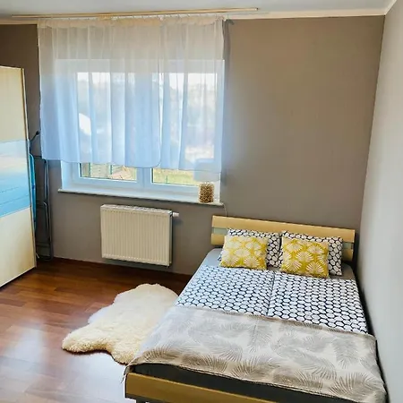 Apartament Mr8 Apartment *